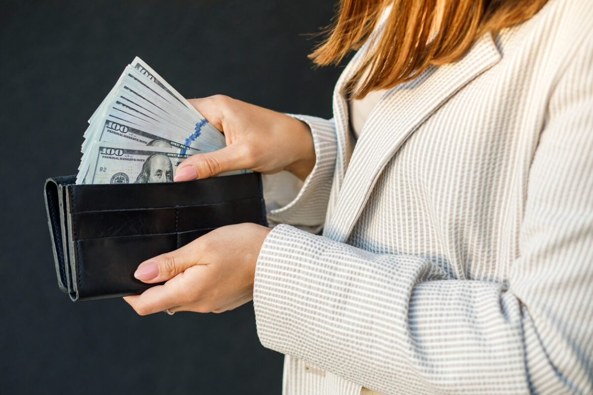 Divorce Insights – 8 Key Financial Considerations for the Breadwinner Wife